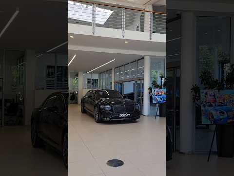 Awesome Bentley Flying Spur 2025 - Most Luxury Car in the World #shorts