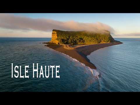 Overnight on Mysterious Island in the Middle of Bay of Fundy
