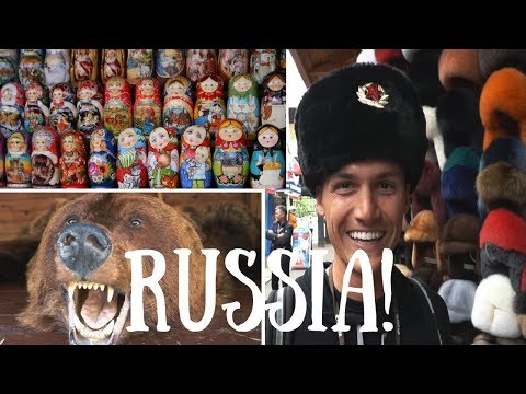 Moscow Market & FIRST TASTE OF RUSSIAN FOOD!