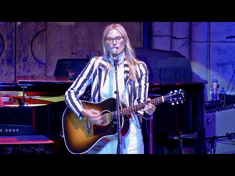 Aimee Mann, I See You (new song), live at Mountain Winery, Saratoga, CA, Sept. 12, 2021 (4K)