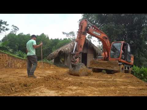 CEO Leaves City for the Woods to Restore Farm Building a new house - Living off grid