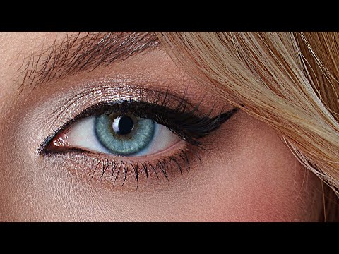 HOW to SMOOTH SKIN: This is NOT Your Grandpa's Frequency Separation (Photoshop Tutorial)