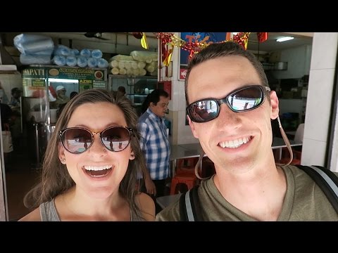 Learning to eat INDIAN FOOD in Singapore's Little India