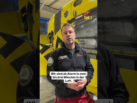 "Fly Out" für die ADAC Luftrettung am Charité Campus Benjamin Franklin. (Teil 1) #shorts