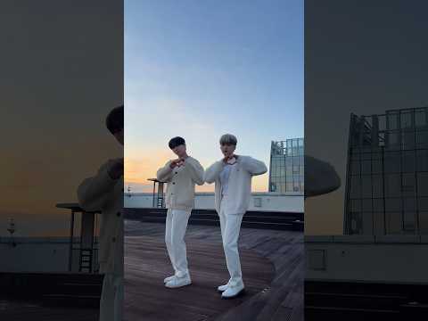 I'm in love with RUi 💙💜
#위아이 #WEi #강석화 #김준서 #KANGSEOKHWA #KIMJUNSEO