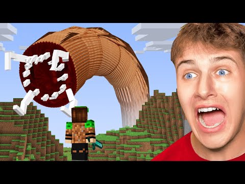 Fooling My Friends with UNKILLABLE BOSS in Minecraft