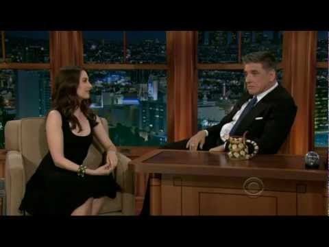 TLLS Craig Ferguson - 2013.03.15 - Megan Mullally, Alison Brie