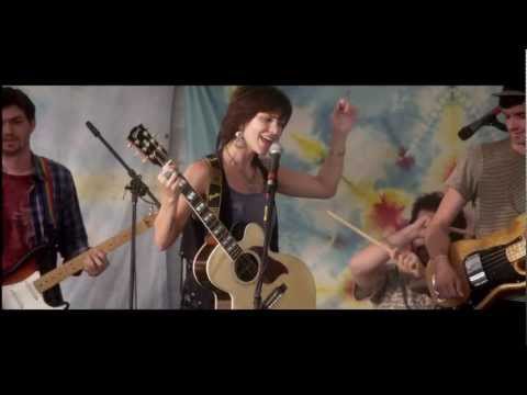 Katharine McPhee in Peace, Love & Misunderstanding (2011) [Full HD]