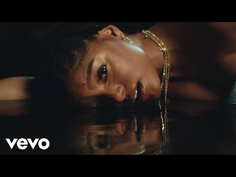 Halle - angel (Official Video)