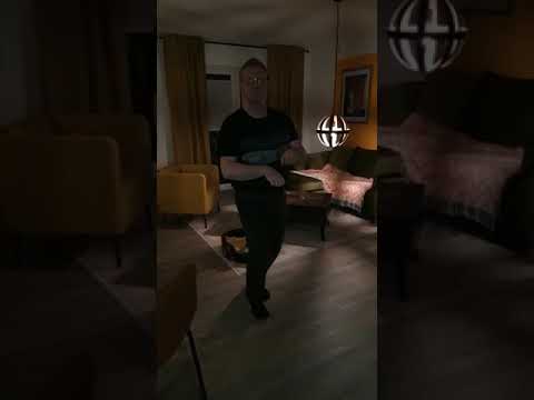 Feelig unobserved and free