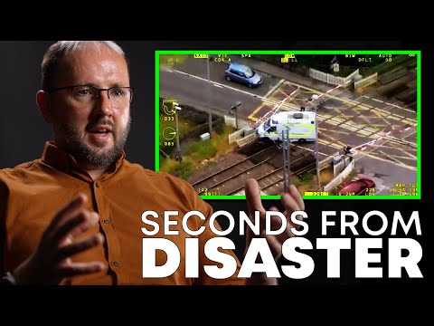 The TERRIFYING Police Interceptors Ambulance Chase | Ben Pearson