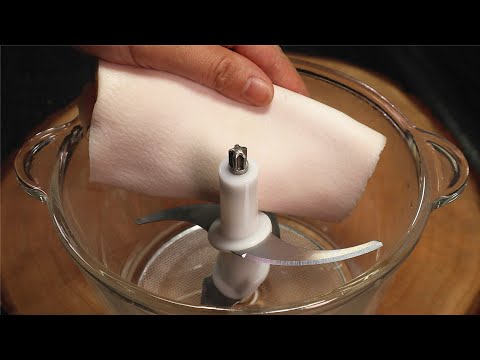 猪皮别熬煮了，丢入绞肉机，瞬间变成爽滑Q弹的猪皮冻，营养解馋