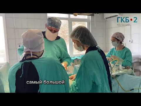 Операция: удаление миомы гигантских размеров.