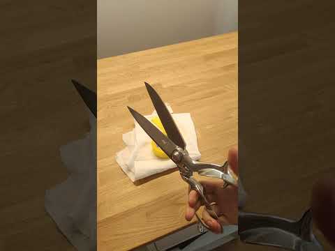 How to Make a Pocket Square with Contrast Piping