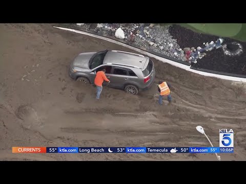 Rain causes mudflow from Eaton Fire burn scar