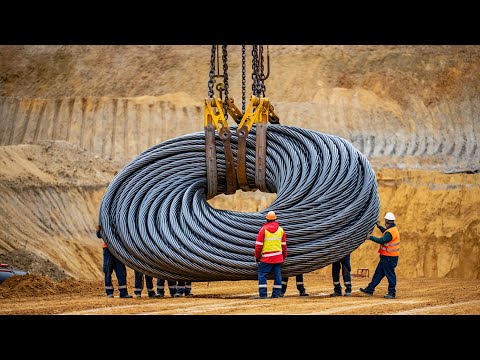 300 Satisfying Videos Of Workers Doing Their Job Perfectly