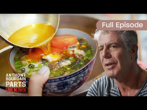 Anthony tries a Wonderful Broth in Hanoi | Full Episode | S08 E06 | Anthony Bourdain: Parts Unknown