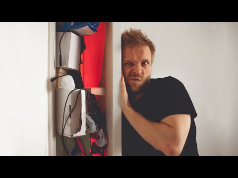 Я выкинул 465 вещей за 30 дней // Расхламление