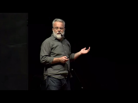 Sobrevivir el aula | Hernán Aldana | TEDxPuraVidaED