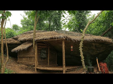 Building a Wooden House in the Forest That Looks Like a Fairy Tale! Beneath a Thousand-Ton Rock.