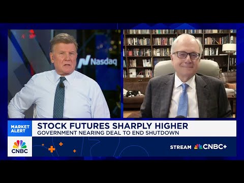 This is a 'buying the dip' market particularly in AI, says Ed Yardeni