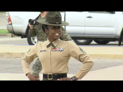 Marine Recruit Depot San Diego Welcomes Its First Female Recruits
