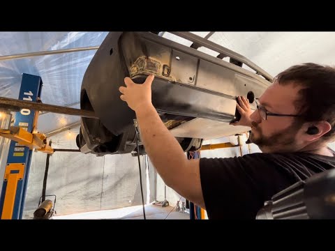 More welding, first headliner laid onto the mold and talking about what modernization will be done