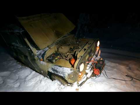 FROST! The UAZ stalled in the forest! We hauled a ton of rails. Home on a snowmobile.