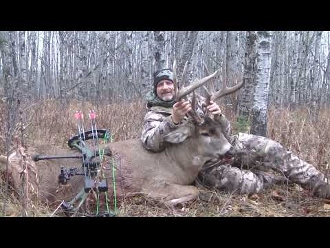 Big Alberta Buck. Bow Kill. #Jason #Acorn