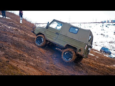 What a twist! LuAZ vs. UAZ, NIVA, and SUVs off-road.