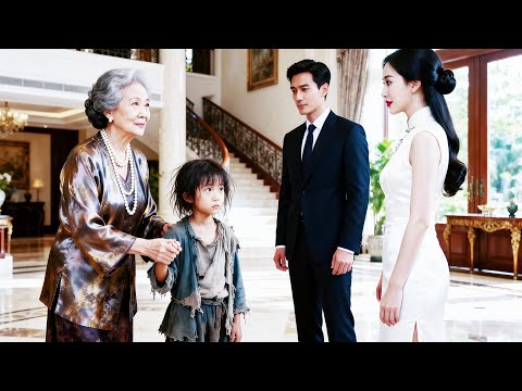 💔5yo homeless girl cured the woman's illness, was taken home and pampered!#chinesedrama