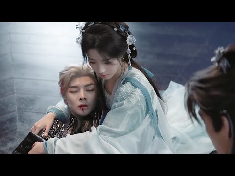 The lord is ambushed, but Cinderella stays by his side through thick and thin