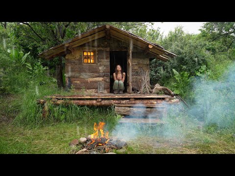24 Hours Alone in an Old Wooden Cabin | Girl Survives Heavy Rain by the Fireplace