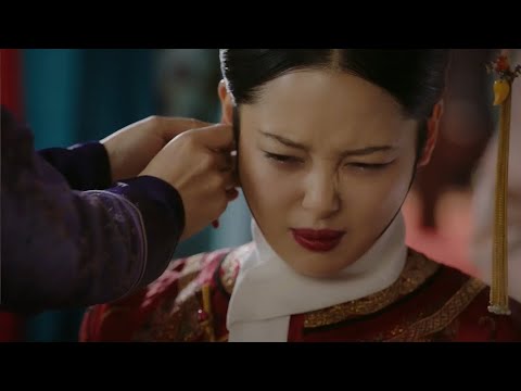 如懿手撕嘉妃為惢心出氣，金魚眼穿耳這段看的太爽了，如懿容嬤嬤幹得漂亮！