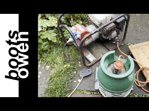 Can I charge my LiFePO4 house battery with propane?