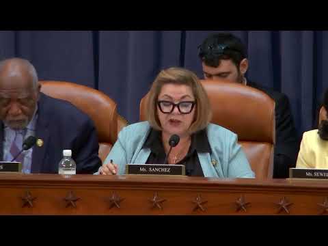 Sánchez grills Health Secretary Kennedy on spike in measles cases, anti-vaccine rhetoric