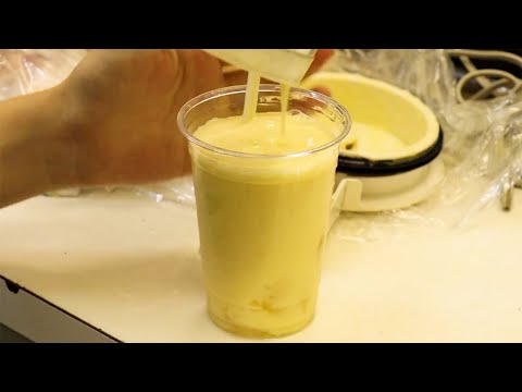 Healthy Pineapple Juice - Japanese Street Food - Okinawa Japan