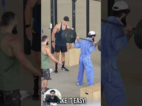 ANATOLY Shocked BODYBUILDERS With MOP  #anatoly  #anatolygymprank  #gympranks #anatolypranks