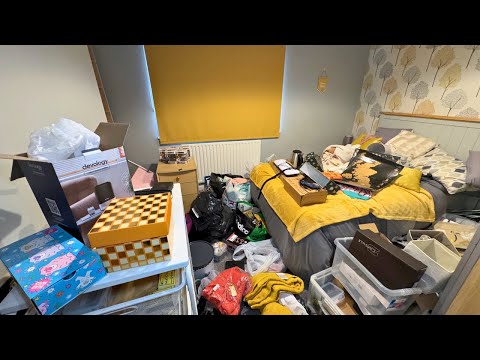 English Couple So OVERWHELMED by CLUTTER They Asked For Help 😫 "where do we start?!"