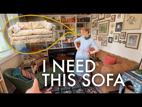 I'M OBSESSED WITH THIS VINTAGE THRIFT STORE SOFA...AND I MUST HAVE IT!