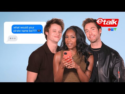 'Outer Banks' Cast Texts Their Fans | Etalk