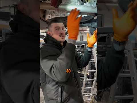 VW’s new rear diff 🤔 VW Arteon in for a service 🦾Thanks @thevwmechanic_official for the help