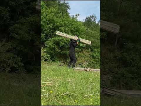 Building a house out of bamboo is such a challenge, it's so comfortable!