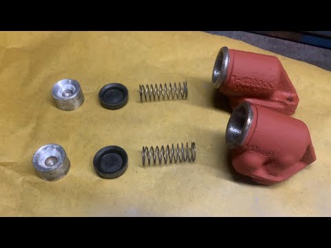 Rebuilding A Set Of 1960’s Front Wheel Cylinders - International 1500c