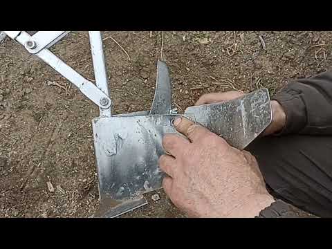 How to quickly plant potatoes with a super compact, collapsible three-in-one setup