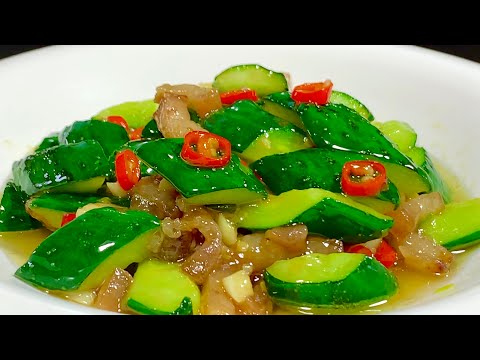 原來清炒黃瓜這樣做才好吃，清脆甘甜，口感鮮美，好吃一點不油膩【阿朝哥美食 】#清炒黃瓜 #黃瓜 #清炒黃瓜食譜 #清炒黃瓜做法 #清炒黃瓜煮法