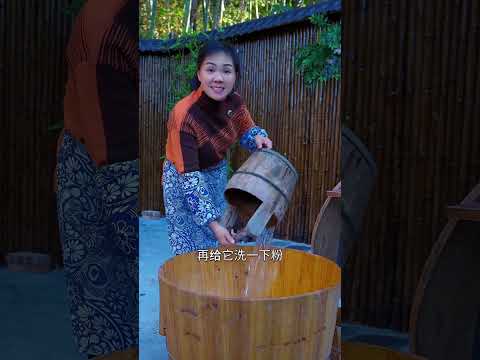 不少姐妹说市面上的藕粉味道不对，我就做给大家看，手工藕粉怎么磨出来既细又香