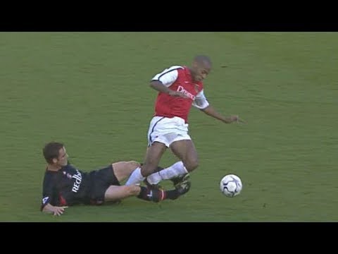 Arsenal vs Charlton | 2-4 | 2001/02 [HQ]