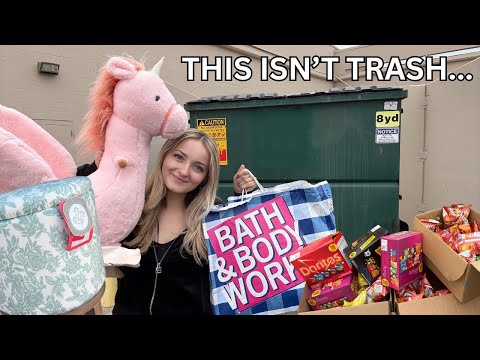 Dumpster Diving- These Retail Stores Throw Away EXPENSIVE JACKPOTS!!!