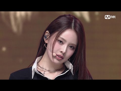 izna - Mamma Mia #엠카운트다운 EP.909 | Mnet 251016 방송